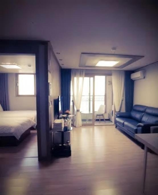 Maritimo Pension Busan Exterior photo